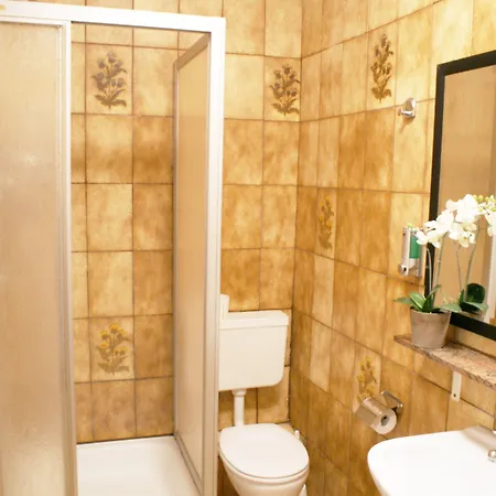Hotel Bahn-hotel 3*