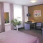 Bahn-hotel 3*