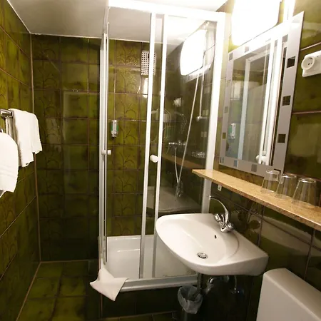 Bahn-hotel
