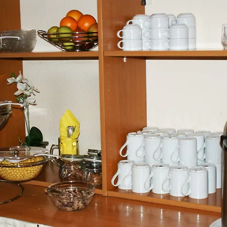 מלון Bahn-hotel דיסלדורף