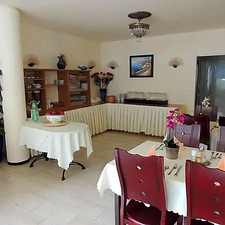 Hotel Bahn-hotel 3*