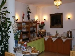 Hotell Bahn-hotel Düsseldorf