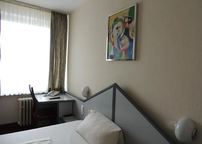 酒店 地铁酒店