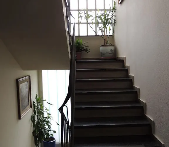 Hotell Bahn-hotel Düsseldorf