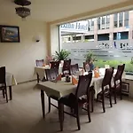 Hotel Bahn-hotel 3*