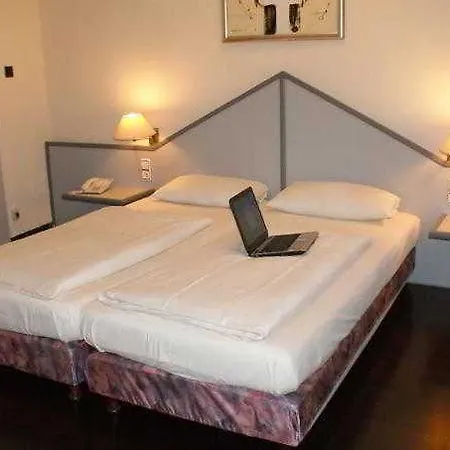 فندق-بان فندق 3*
